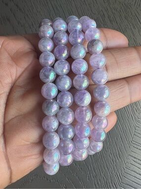 ( ONE ) Aura coated clear quartz bracelet 8mm SIZE 6.5’